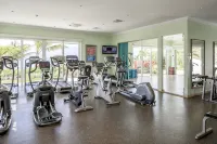 Windjammer Landing Villa Beach Resort - salle de sport