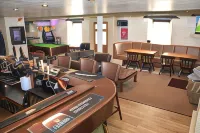The Red Lion - bar