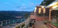 Rafiki Lodge Sipi - Bãi đậu xe