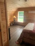 Charming 4-bedroom farmhouse w/ WiFi, AC in lovely Eastatoee Valley, Sunset, SC. - 3 estrellas