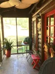 Romantic cabin on horse farm just 6 miles away from historic downtown Dahlonega,