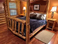 Mystic Pines Log Home in Shenandoah Valley with Hot Tub and Spectacular Views! - Hytter
