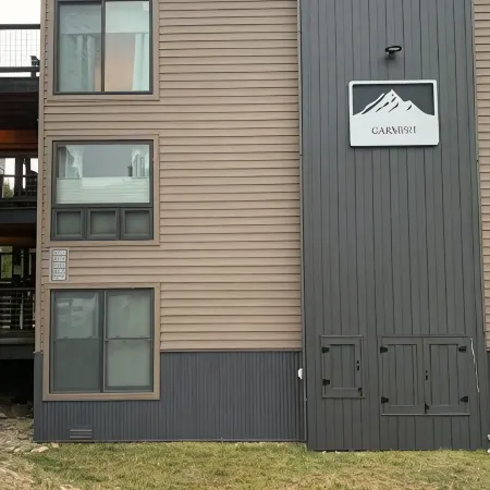 Studio getaway steps away from Big Sky Resort