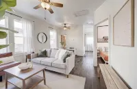 Cozy 2 Bedroom Downtown Milwaukee Apartment