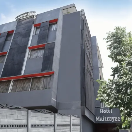 Hotel Maitrayee