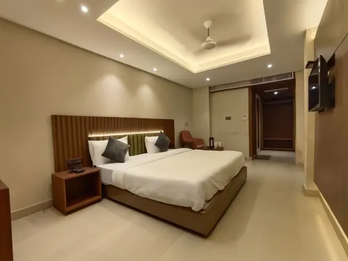 Hotel Gagan Plaza - Baarit