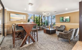 Clarion Pointe Galveston - Beachfront