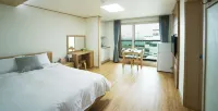 jeju thebeach pension - Pensions