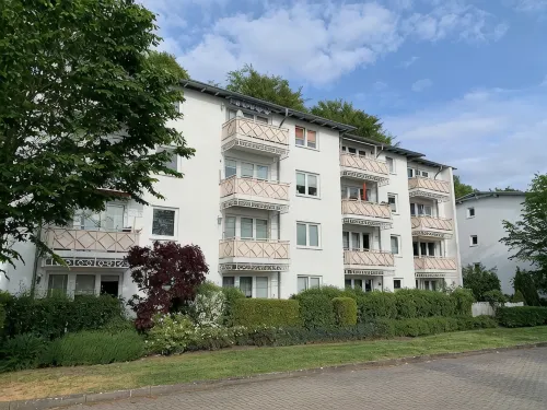 Quiet and modern vacation apartment very close to the beach