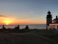 Spectacular beachfront with epic views, beautiful lit-up deck for sunset dining! Hotels in Lubec
