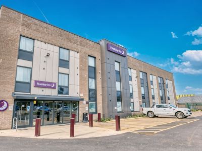Premier Inn Harlow East (Church Langley)