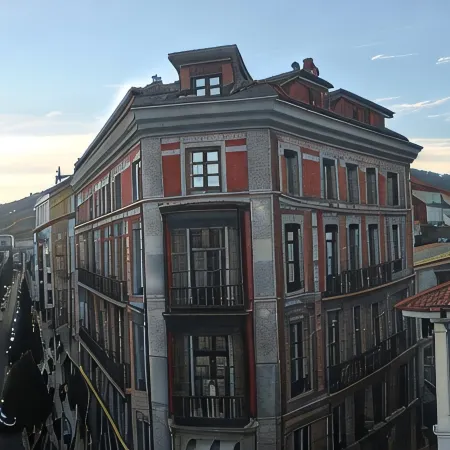 Zalle Oviedo Suites