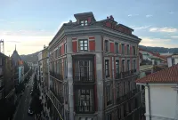 Zalle Oviedo Suites - 2-Sterne