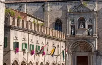 Palazzo Ciotti - موقف سيارات