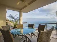 Perfect surfer getaway and family friendly beachfront condo Hotels in Punta de Mita