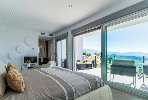 Amazing modern villa with heated pool and breath taking view