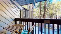 Deluxe remodeled 2 Bedrooms, Loft, 3 Bathrooms Condo close to Eagle - 3 stjerner
