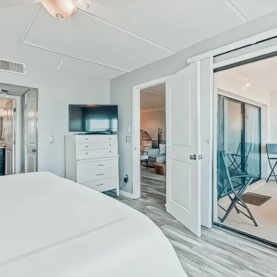 VITAMIN SEA OCEAN FRONT 2/2 CONDO AMELIA ISLAND - Private Pools