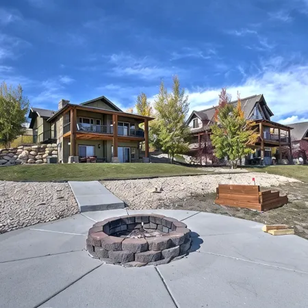 Private beach, pools/hot tub, winter sports, sleeps 20