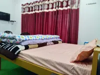 MAA Bhawani Hotel - Munsiyari - parking