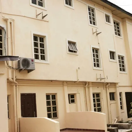 Rm Suites