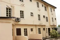Rm Suites - 3-Star