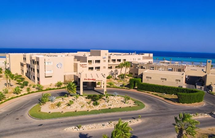 ذا بريكيرز دايفينج اند سيرفينج لودج