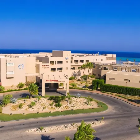The Breakers Diving and Surfing Lodge Soma Bay