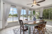 Water view and renovated - بوتيك