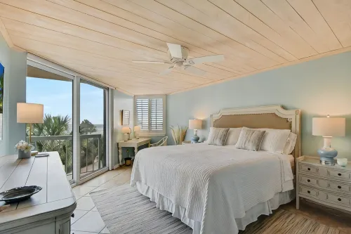 Wake up to the Rhythm of the Atlantic. - Villaer