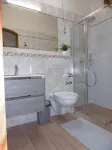 Apartment with pool in a quiet location and beautiful garden - Wi-Fi