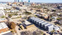 Cultural District Loft, Rooftop Terrace + Games -  Apartamentos vacacionales