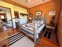 Beautiful Lodge on the Yellowstone River! - Hot Springs