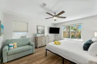 Coastal Charm, Private Pool, Private Beach Access! - 4-Star
