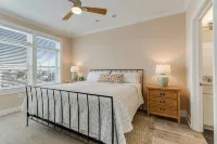 Perfect Dewey Beach 2 BR Condo with Awesome Balcony Views - 4성급