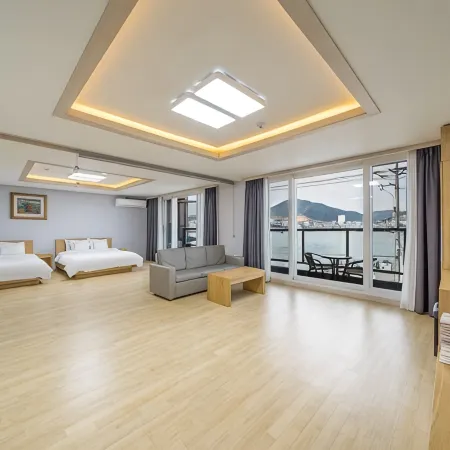 Adel Pension