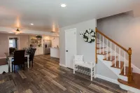 Charming Amish countryside farmhouse - Homestays