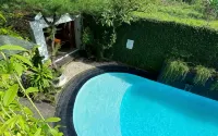 Arah Living - balcony