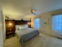 Cozy 2 Bedroom, 2.5 Bath across from Cambridge City Marina - breakfast