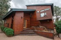 Serene yoga retreat with private heated pool! Just minutes from hiking! - Private Pool