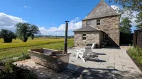 The Lodges @ Barra Castle - Homestays