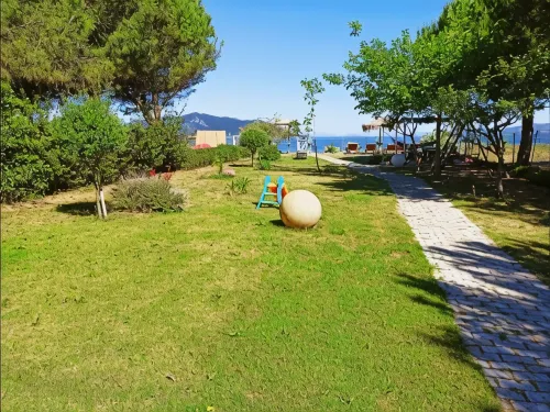Beach Villa Next to the Waves - Villas