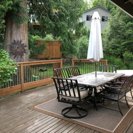 Beautiful Lake Whatcom/Sudden Valley House Rental steps from the water