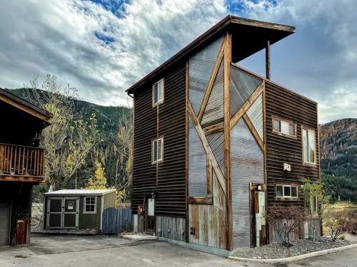 HELLGATE CANYON VIEWS AND CLOSE TO DOWNTOWN - 4-Star