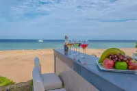 Royal Villa on the beach - วิลล่า
