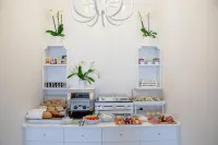 Villa Francesco Luxury Suites - Aamiainen