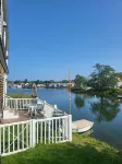 Cozy condo with harbor views. Walk to Dock Square and Beach. - 3-Star