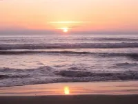 Spacious 4Br, Walk to Beach in Carlsbad Village! Steps to Everywhere! - 4-Star