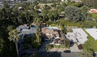 Charming Hollywood Hills Villa: Heated Pool, Unique Design, Peaceful and Private - Wifi