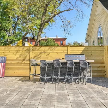 4 bedroom home downtown Nashville. Hot tub, large patio, fire pit, and game room
